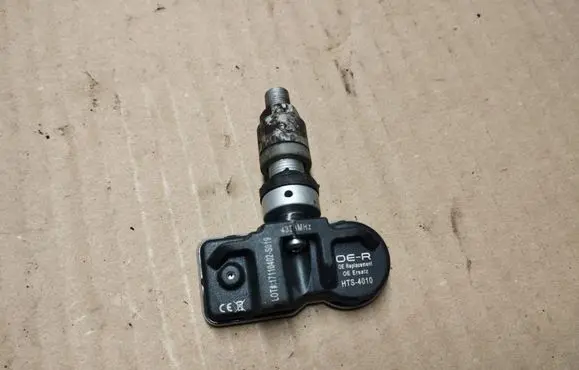 Chrysler Town u0026 Country V Tire pressure sensor HTS4010