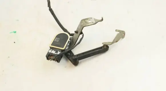 BMW 3 GT F34 Rear air suspension level height sensor 6861351 6783046