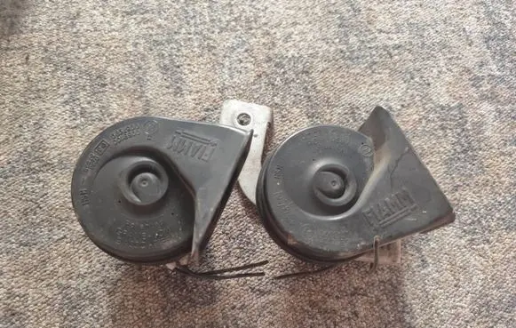 Renault Laguna II Horn signal 0055306