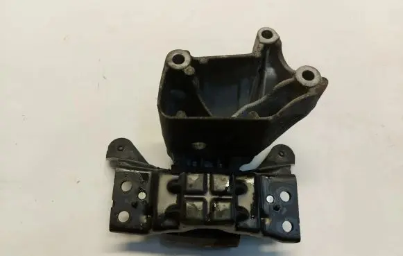 Seat Leon IV Gearbox mounting bracket 5q0199555bg