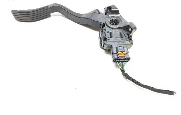 Citroen C3 Aircross Accelerator throttle pedal 9635904480 6PV00994951 7188373
