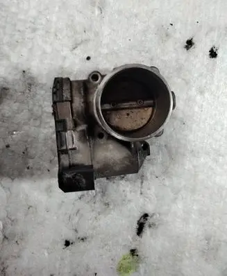 Audi A4 S4 B6 8E 8H Throttle valve 028750009