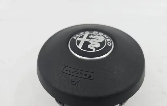 Alfa Romeo Giulia Steering wheel airbag 01561246940