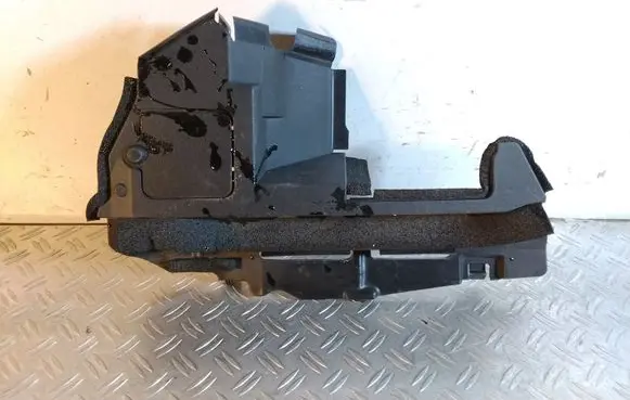 Lexus NX Intercooler air guide/duct channel 1669536150 1669537040