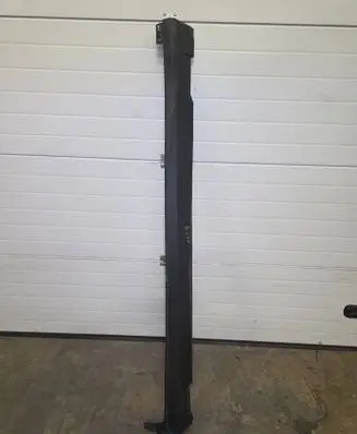 Polestar 2 Sill 32259230