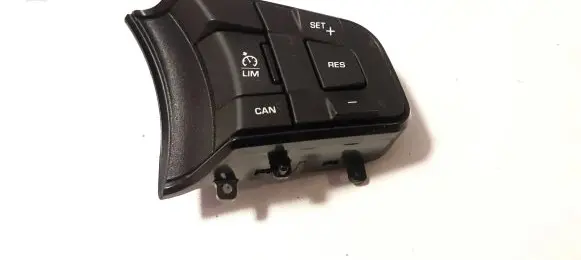 Jaguar XE Steering wheel buttons/switches GX5313D767FB