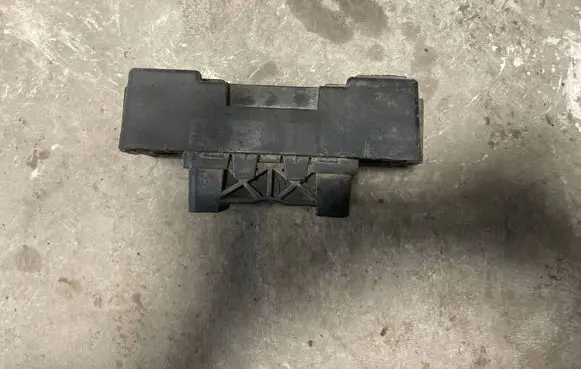 Mercedes-Benz GL X166 Jacking socket point A1666900134