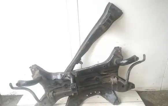 Mitsubishi Colt Front subframe