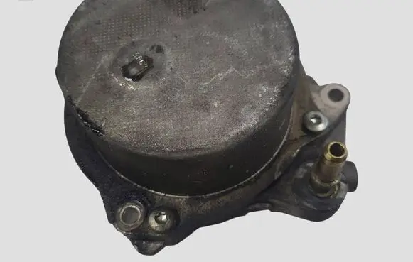 Opel Vectra C Vacuum pump 8824