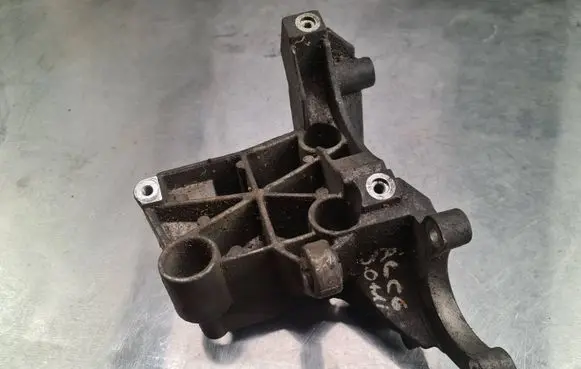 Audi A6 S6 C6 4F Engine mounting bracket 059145169B