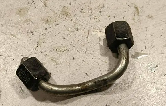 Audi Q7 4M Fuel injector supply line/pipe 