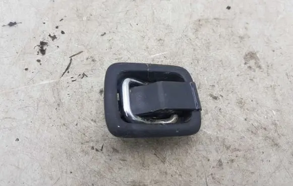 Nissan X-Trail T31 Parcel shelf load cover mount bracket NOCODE