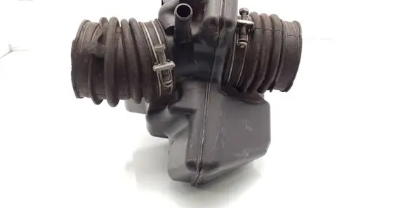 Intake resonator
