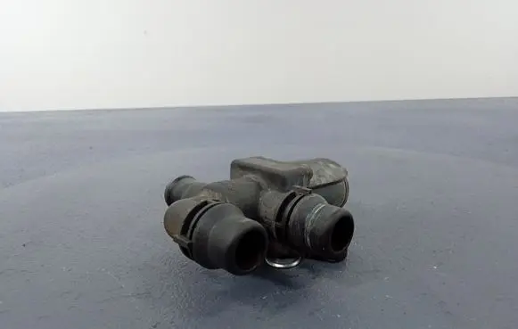 Volkswagen PASSAT B6 Coolant level relay 1K0820036D