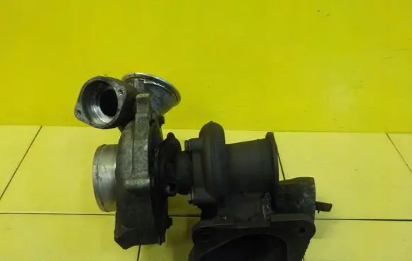 Volvo V60 Turbo 36002757