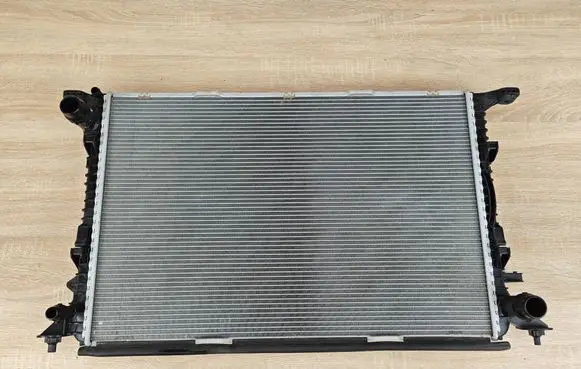 Audi A7 S7 4G Coolant radiator 8K0121251H