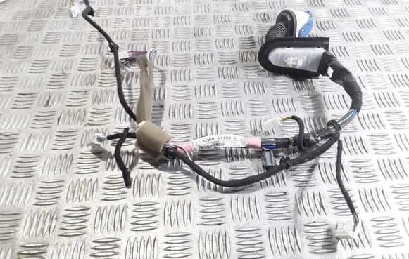 Mazda 3 II Front door wiring loom BCW867190C