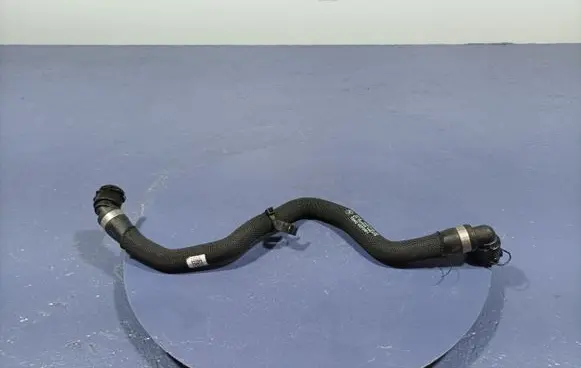 Audi A4 S4 B7 8E 8H Engine coolant pipe/hose 8597750