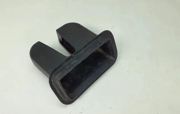 Audi A6 S6 C6 4F Tailgate/boot lid lock trim 4e0827520