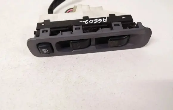 Volvo S40, V40 Electric window control switch