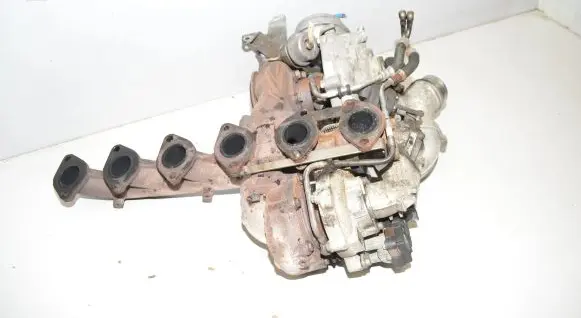 BMW 5 F10 F11 Turbo 8510943 8510942 11658510943