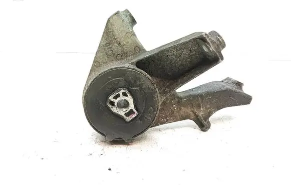 Opel Antara Engine mount bracket X00761A