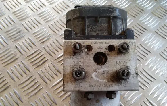 Peugeot 406 ABS Pump 0265216458 9625275080 0273004172