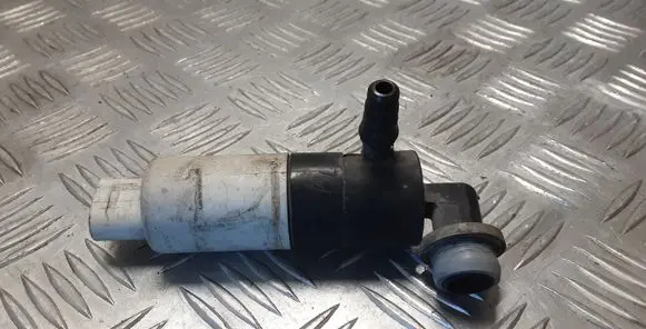 Land Rover Range Rover L322 Headlight washer pump 