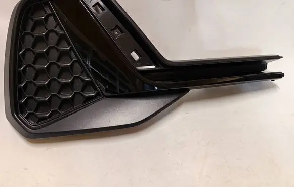Audi A1 Front bumper lower grill 82A807883