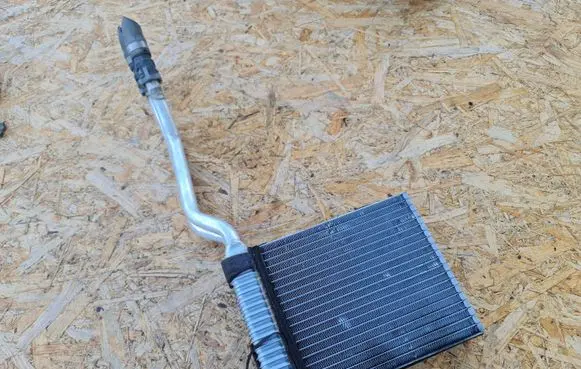 Ford Focus Heater blower radiator VP3M5H18476EA