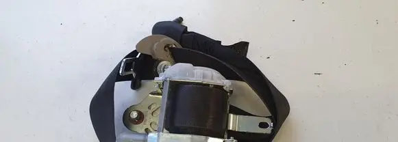 Hyundai i40 Front seatbelt
