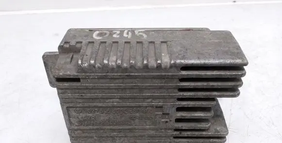 Mercedes-Benz E W210 Coolant fan relay A0275458032