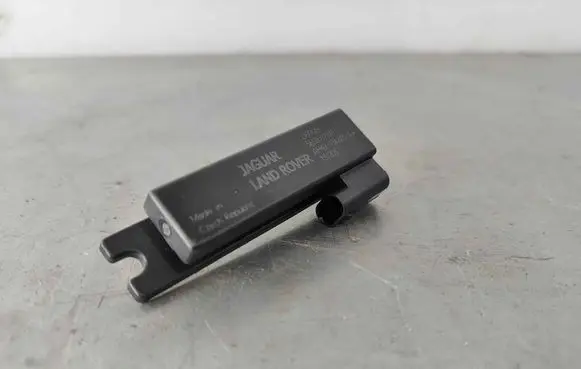 Jaguar XF X250 Keyless system antenna C2D5083