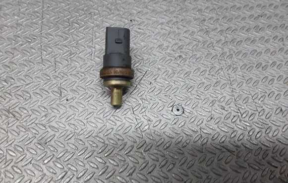 Skoda Octavia Mk2 (1Z) Coolant temperature sensor 06A919501A