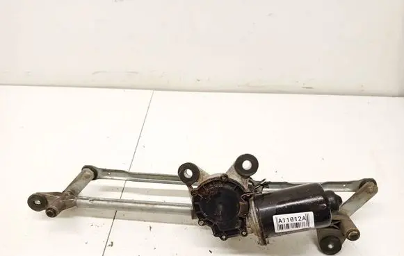 Opel Vectra C Front wiper linkage and motor