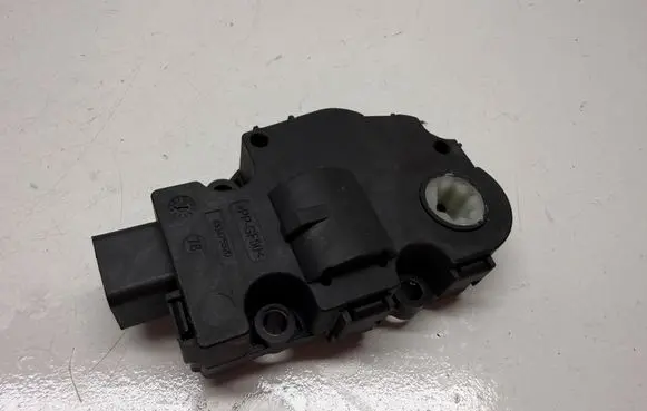 BMW 2 F45 Air flap motor/actuator EFB492 16072015 C21132801400