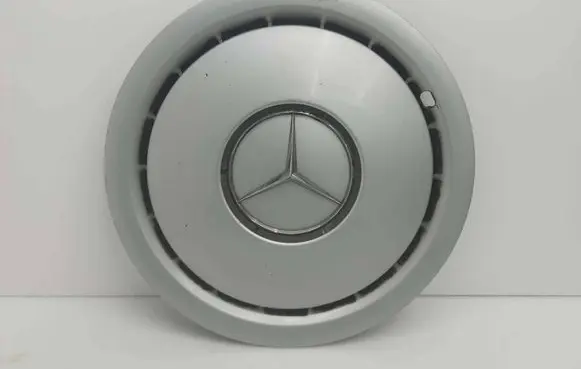 Mercedes-Benz E W124 R15 wheel hub/cap/trim 1244010224 7226300