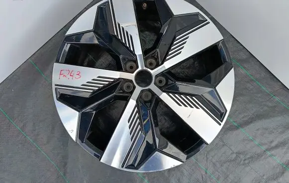 Renault Megane IV R16 alloy rim 