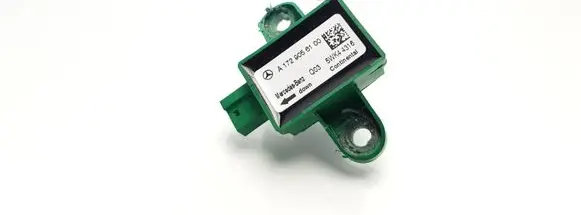 Mercedes-Benz E W212 Airbag deployment crash/impact sensor A1729056100
