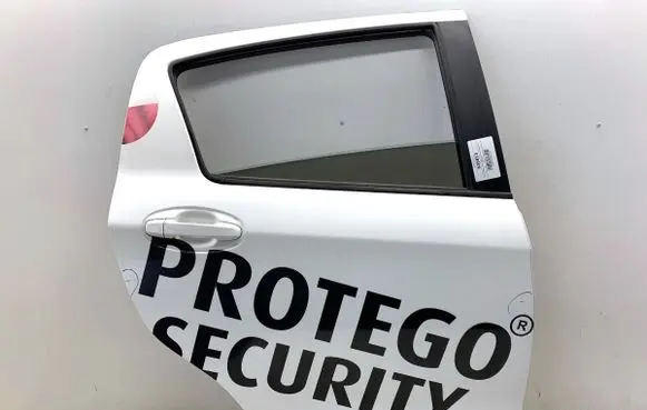 Toyota Yaris Rear door 