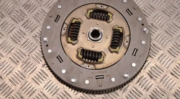 Lexus RX 330 - 350 - 400H Flywheel 6L110235