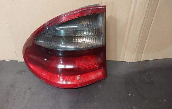 Mercedes-Benz E W210 Rear/tail lights A2108205364