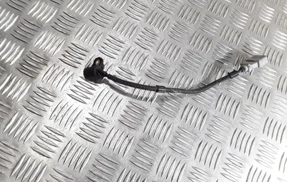Audi A4 S4 B7 8E 8H Crankshaft speed sensor 