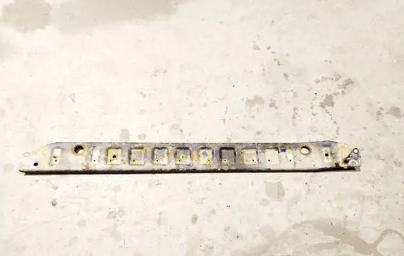 Ford Mondeo MK IV Radiator mount bracket 