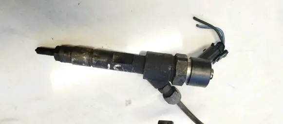Nissan Primera Fuel injector 8200100272 0445110100b