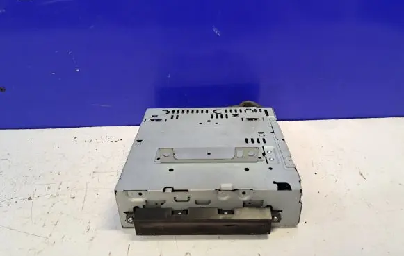 Volvo S40 CD/DVD changer 8696051 86960511