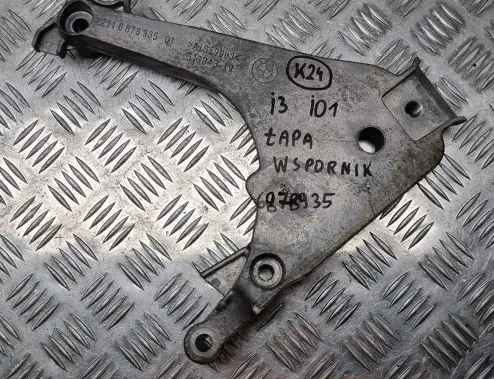 BMW i3 Engine mount bracket 6878935