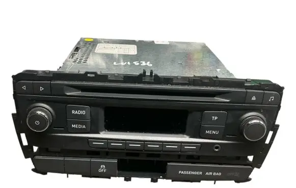 Volkswagen Polo V 6R Radio/CD/DVD/GPS head unit 6J0035156