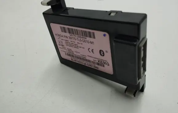 Honda Accord Bluetooth control unit module 39770TLOG010M1