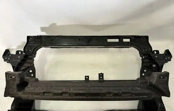 Hyundai Tucson TL Radiator support slam panel 64101D7000